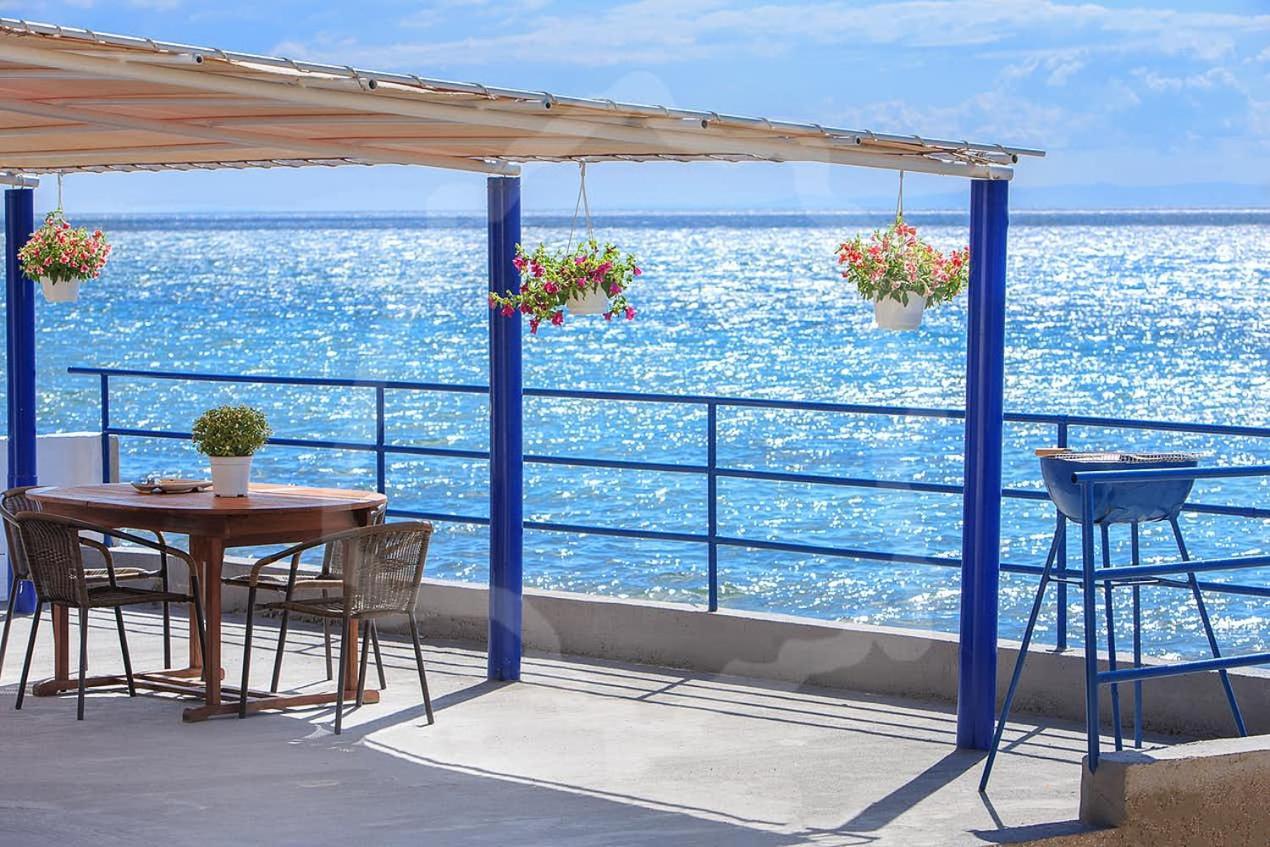 Avgoustos Beach House Skála Kallirákhis 外观 照片
